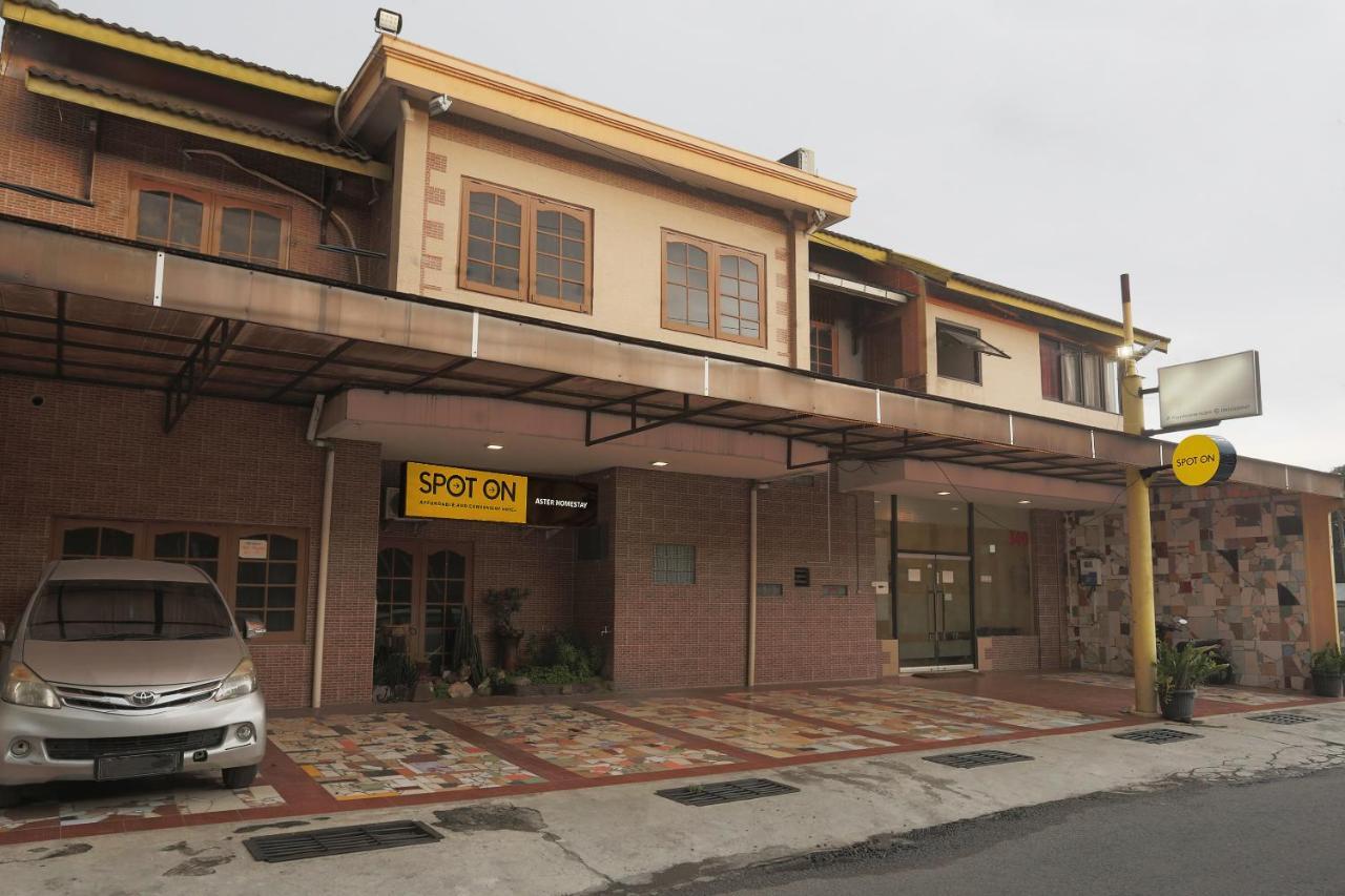 Spot On 2358 Aster Homestay Melati Экстерьер фото